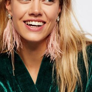 Love stoved feather duste